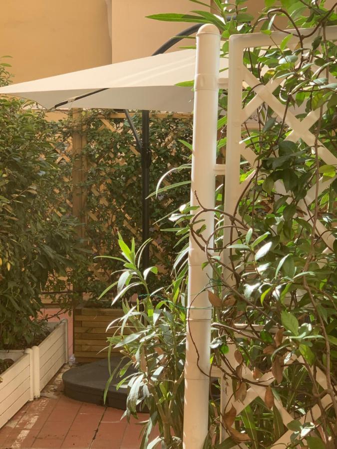 Ugo Bassi Lux Apartment Bologna Kültér fotó