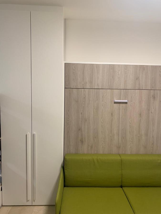 Ugo Bassi Lux Apartment Bologna Kültér fotó