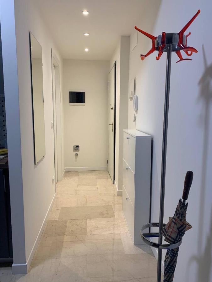Ugo Bassi Lux Apartment Bologna Kültér fotó